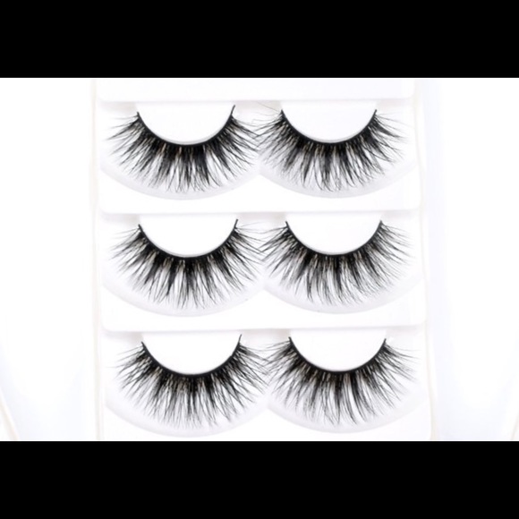 Blow me away / Super long lashes 🖤 - Picture 3 of 3